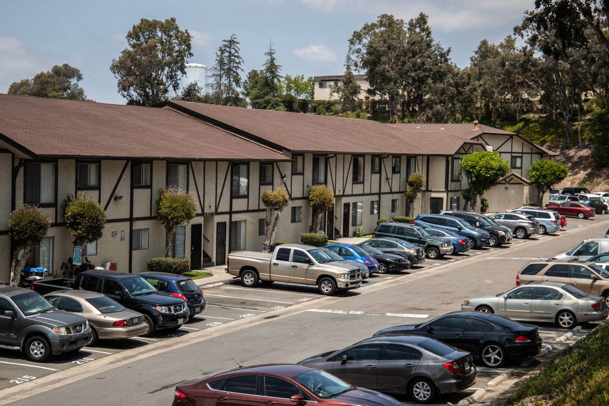 Advocates Worry Blackstone Sale Will Take Affordable Housing Crisis From Bad to Worse - Vimarsana News